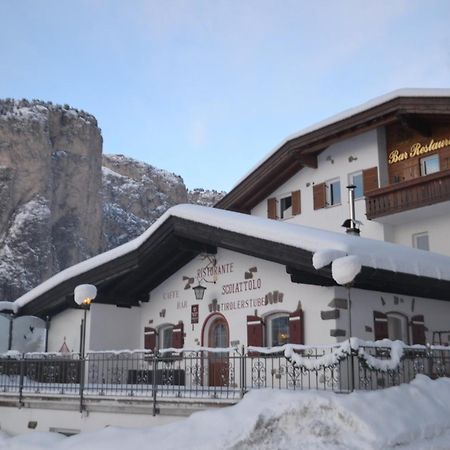 Hotel Scoiattolo Сельва-ди-Валь-Гардена Экстерьер фото